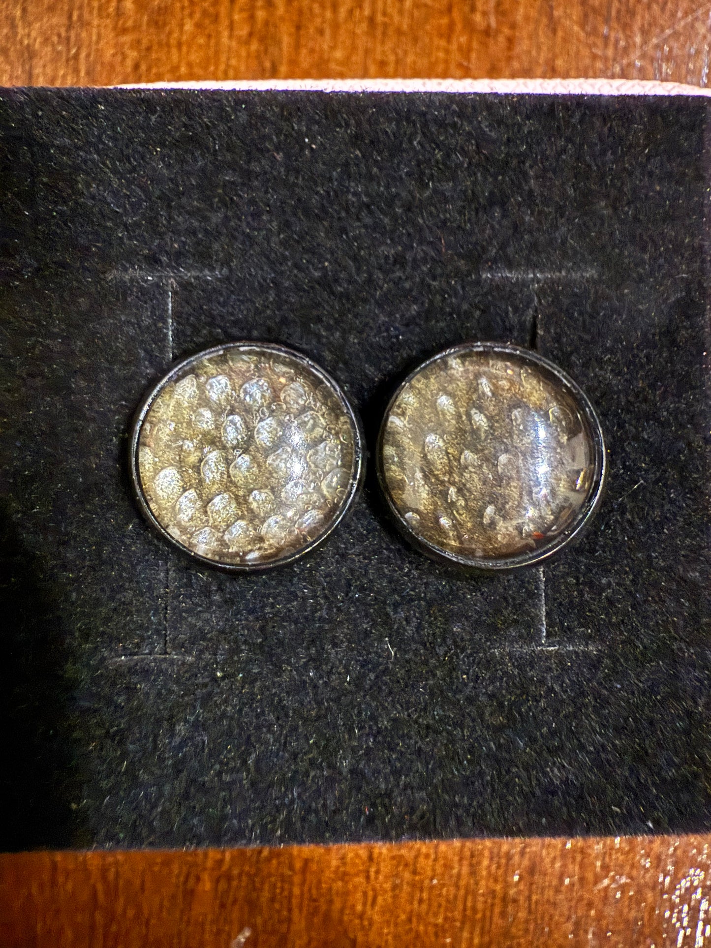 12mm Fish skin studs - A