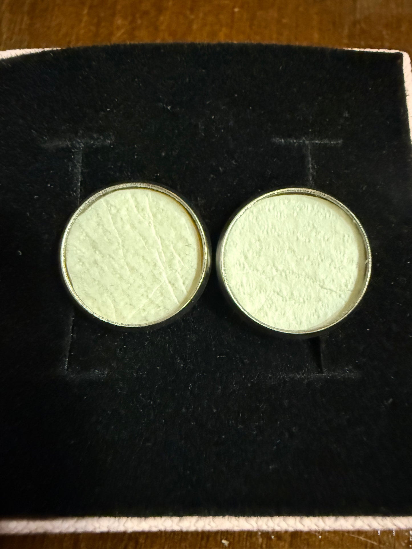 12mm Naluaq studs - 4